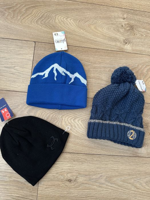 Зимни шапки