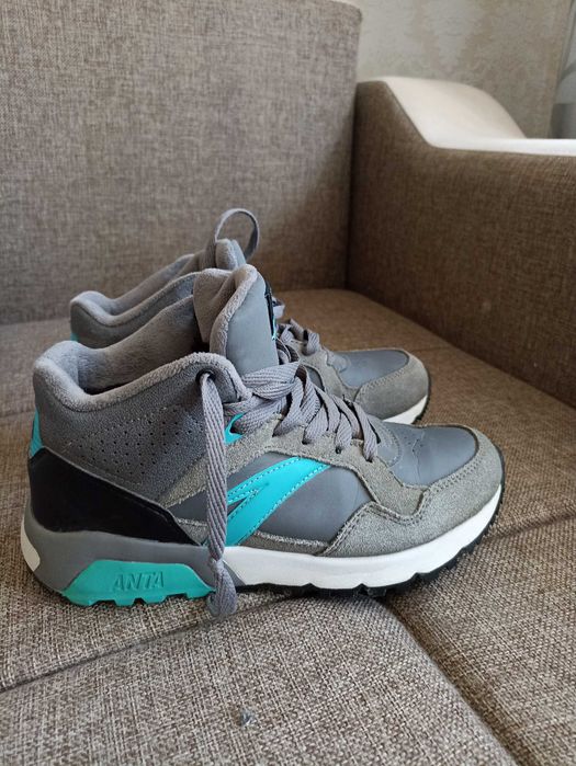 Кроссовки утепленные Аntа 35р