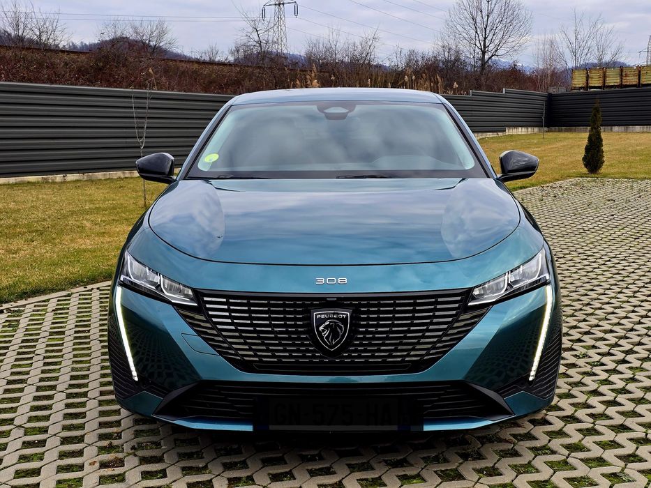 Peugeot 308 sw 1.5 diesel,Faruri Led,Bord Virutal,Camere 360,Cutie Aut