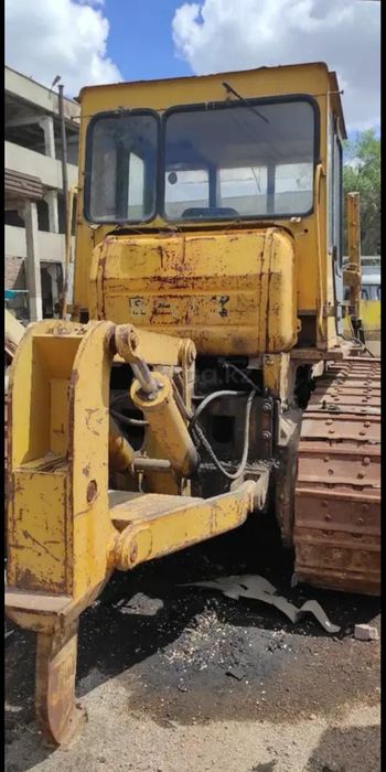 Бульдозер б/у в хорошем состоянии