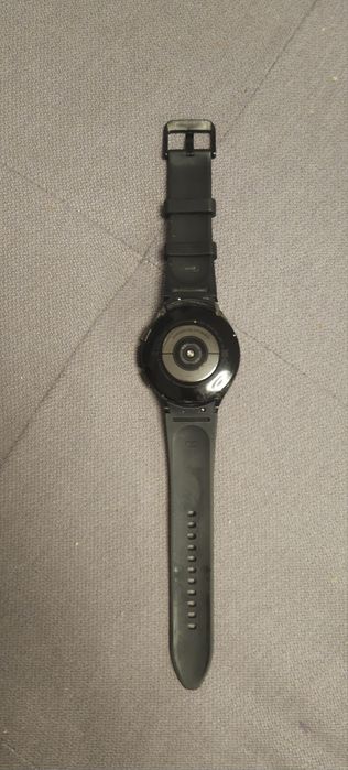 Смарт часовник Samsung Watch 4