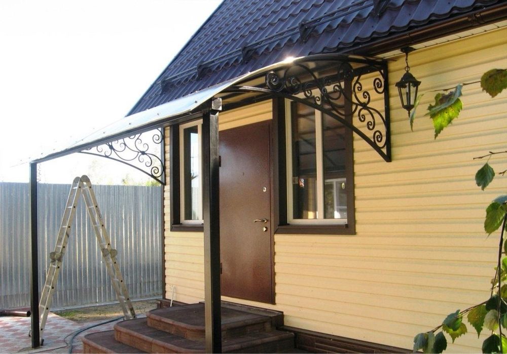 Козырики на крыльцо