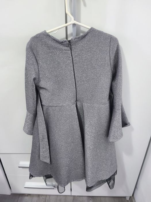 Rochie ocazie fetițe mărimea 8 (128 cm) argintie / serbare