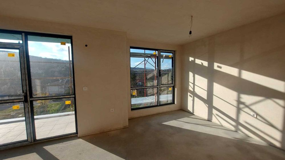 Продава се Двустаен апартамент в с. Минерални бани, Област Хасково - 77 кв.м за 596 €/кв.м - Снимка #2