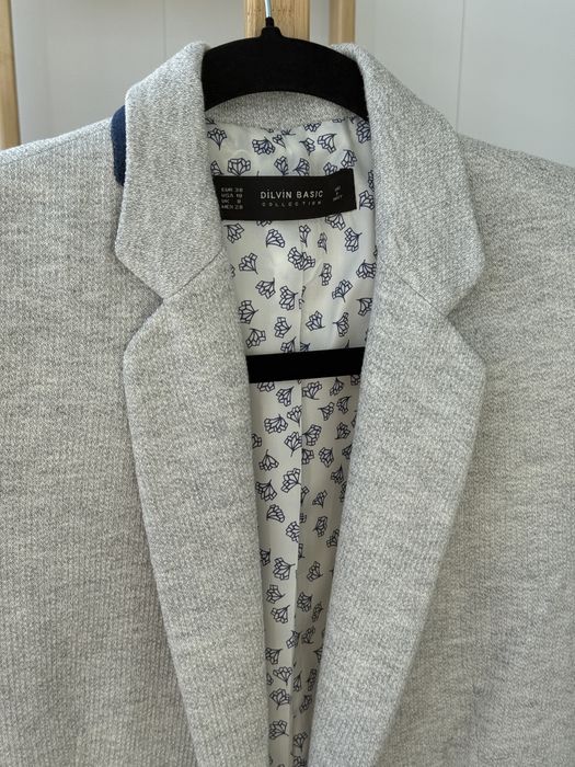 Сако, блейзър ZARA и DILVIN BASIC