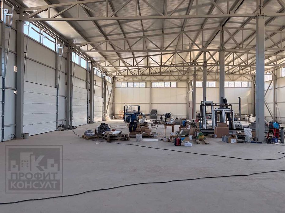 Дава се под наем Склад в Велико Търново, Промишлена зона - Юг - 850 кв.м за 3191.58 € - Снимка #7