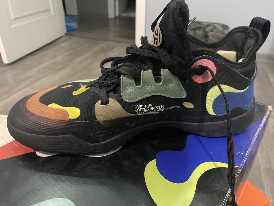 Баскетбольные кроссовки