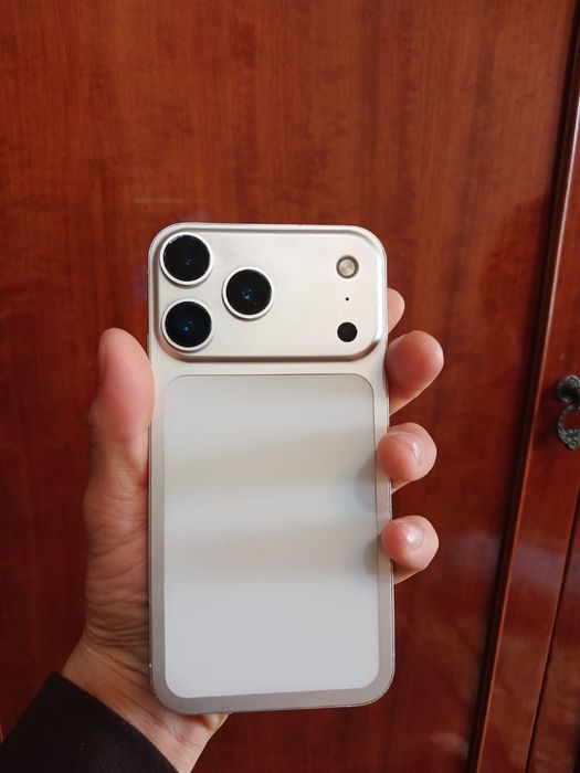 Айфон 11 128 гб. 17 про корпус