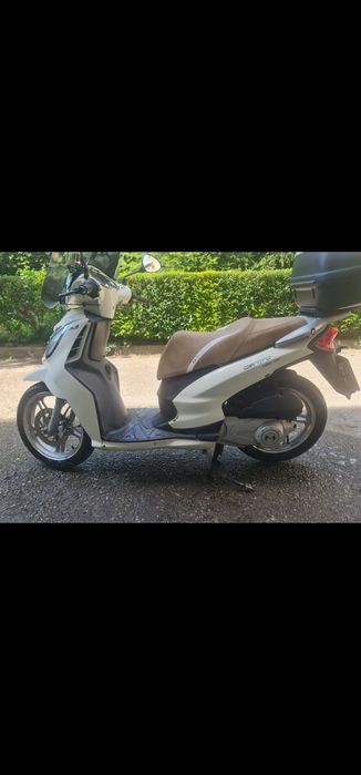 Malaguti Centro Скутер 125 кубика 125куб