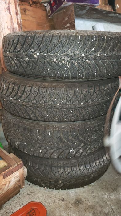 Зимни гуми Fulda 165/70 R14 + джанти и тасове