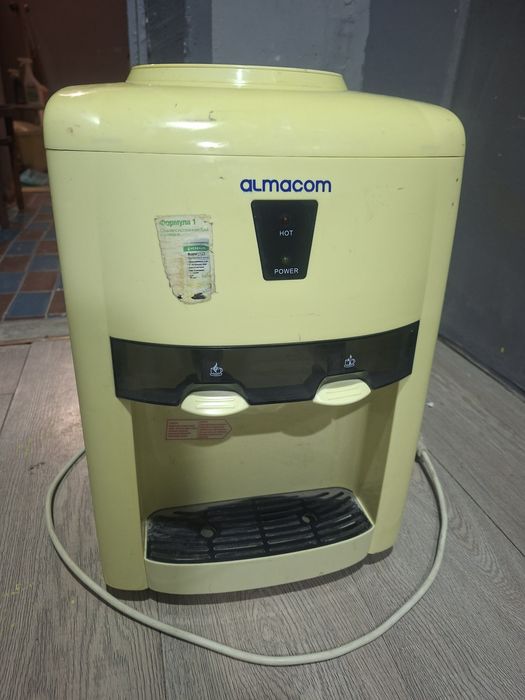 Диспенсер для воды