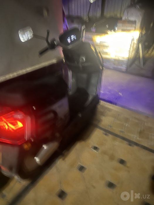 Srochna elektro skuter scuter moped sotiladi