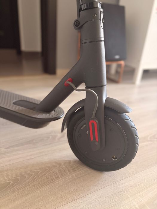 Trotineta electrica Xiaomi Mijia M365 98% baterie, ca noua
