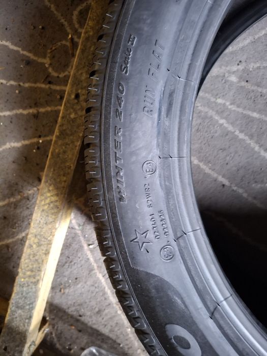 275 40 19 Pirelli DOT 2019 iarna runflat NOI