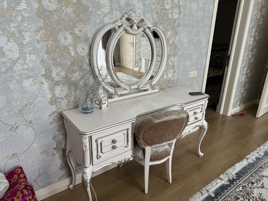 Мебель, прозводства Китай