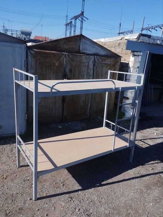 4 г.
СРОЧНО кровать рабочая, двухярусная кровать для рабочих.

93