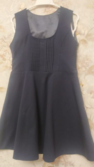 Продам школьные пиджаки и сарафаны