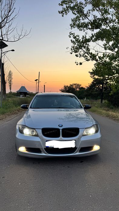 BMW E90 318i 2.0 Benzină • 2007 • Îngrijit