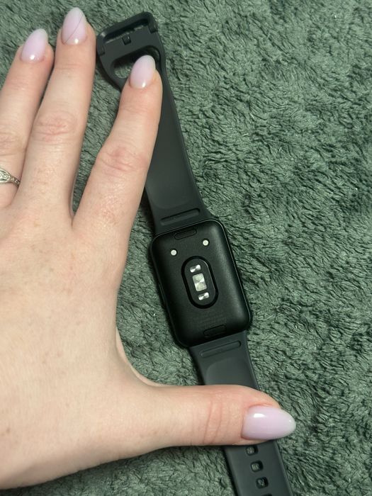 Продам Samsung Galaxy Fit3