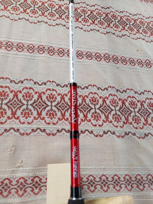 Crazy fish spinning въдици