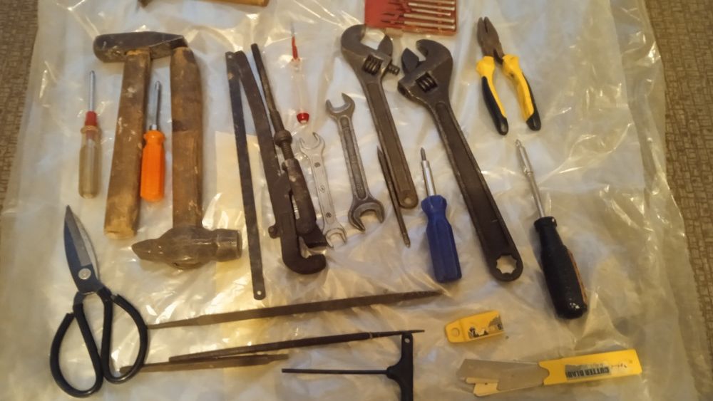 Набор ручных инструментов для