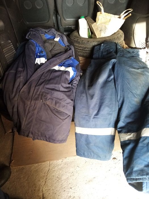 Продам    куртки рабочие