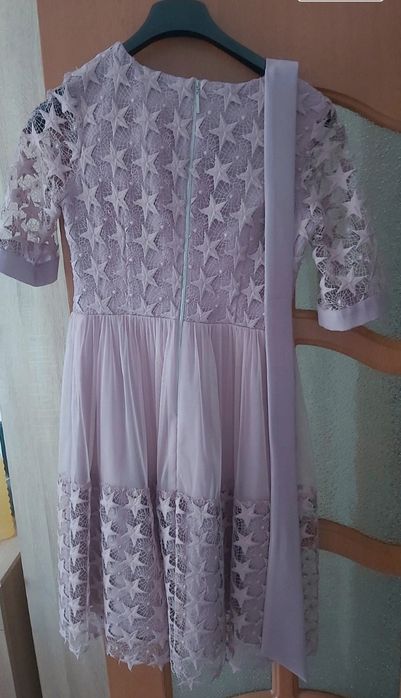 Vand rochie în stare foarte bună