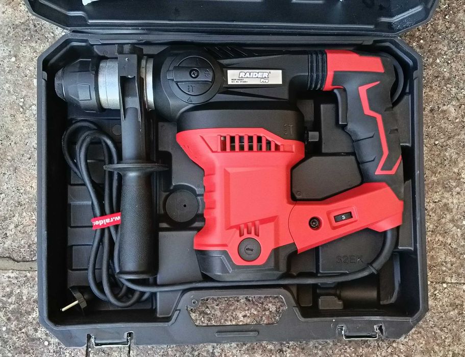 012203	Перфоратор 1600W 4.8kg 32mm SDS-plus 6J 4 функции RDP-HD57