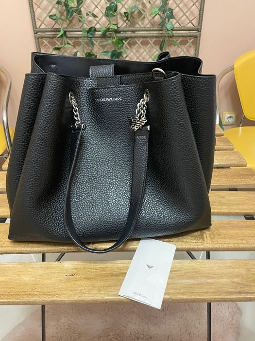 Emporio Armaniдамска чанта