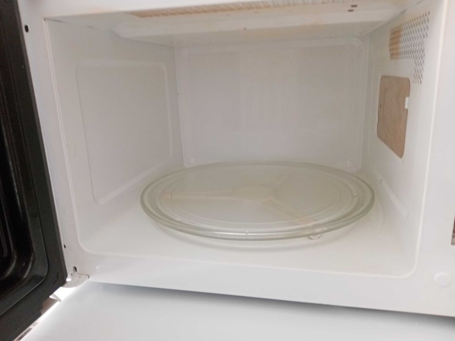 Микровълнова фурна WHIRLPOOL MWD-301 WH