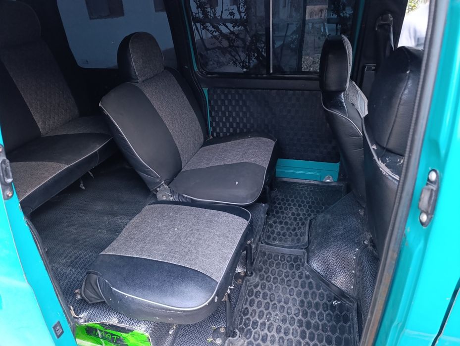 Damas srochna sotiladi