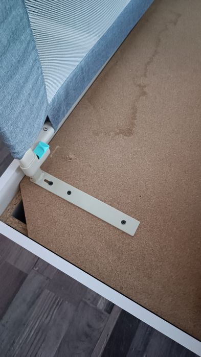 Продам бортик в хорошем состоянии