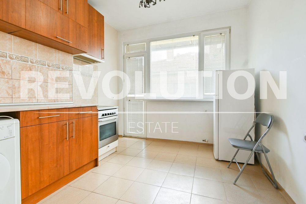 Продава се Двустаен апартамент в София, Медицинска академия - 59 кв.м за 3577 €/кв.м - Снимка #3