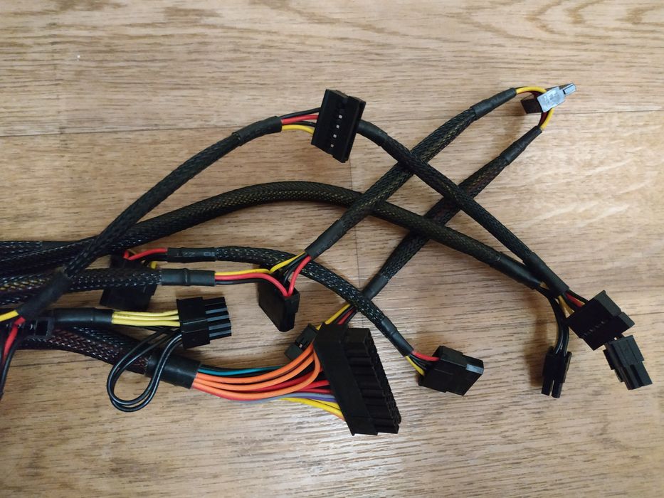 Блок питания для ПК 650 Вт