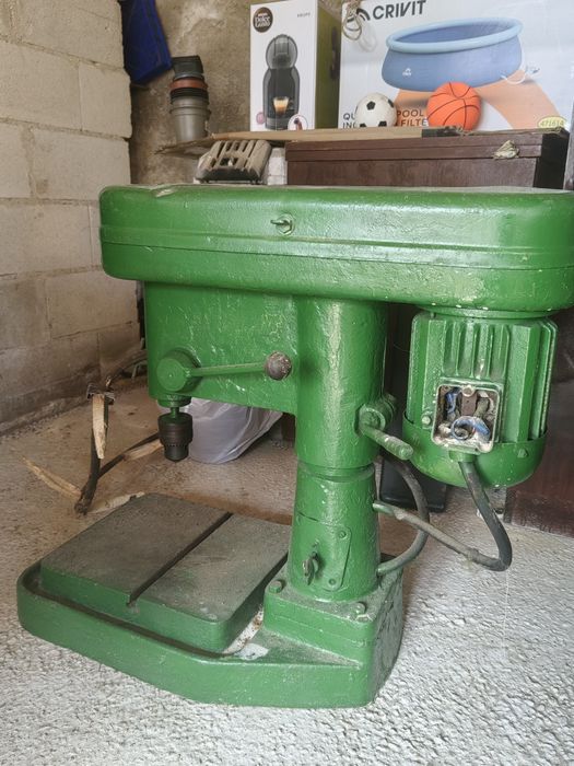 Бор машина три фазен