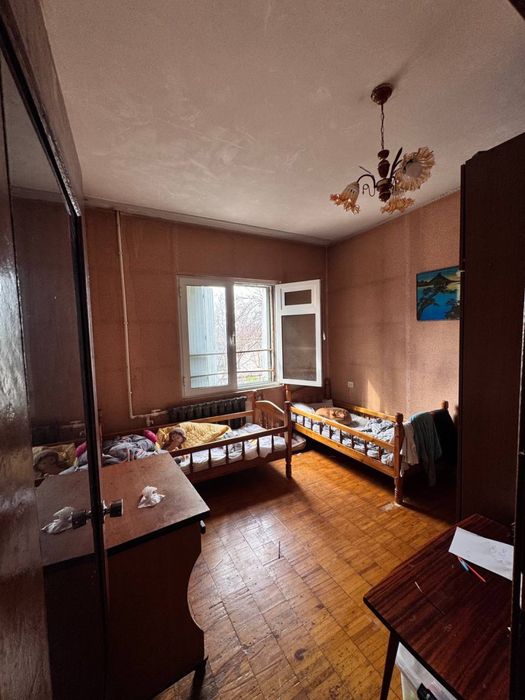 Дом, кинотеатр VATAN