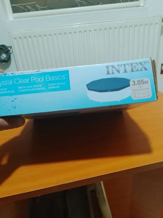 Husa piscina că și noua