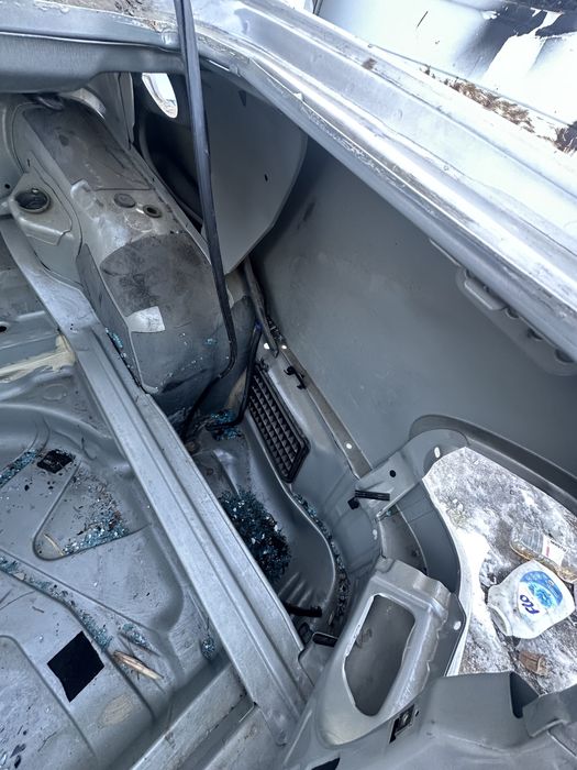 Продам кузов на 210