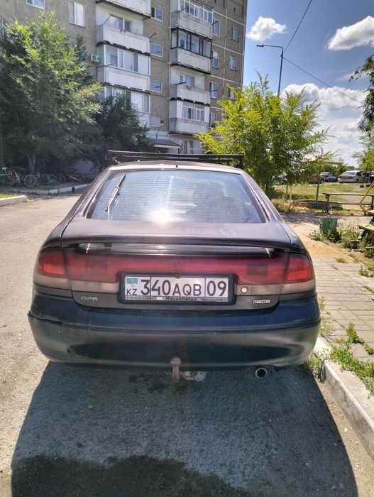 Продам машину Мазда