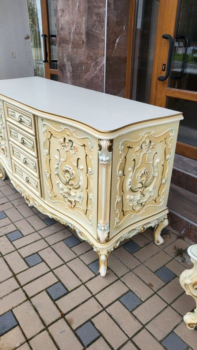 Италиански бароков шкаф