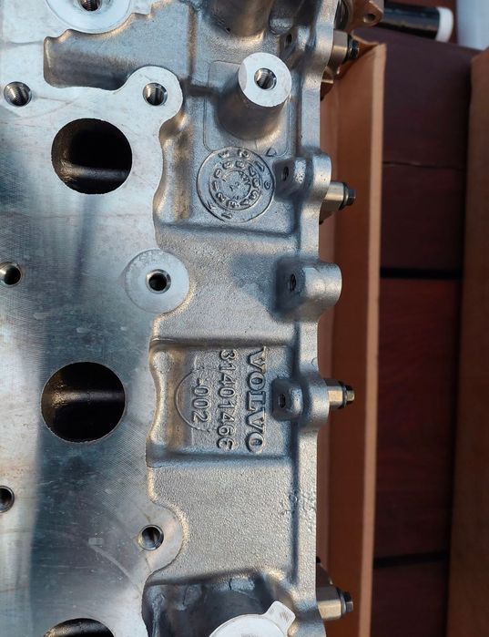 Глава VOLVO 2.0D3/2.4D5