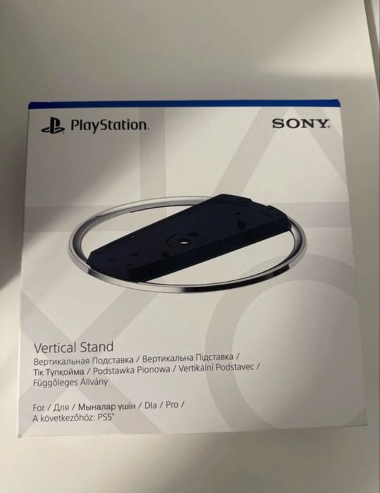 Vand Consola Playstation 5 slim edition 1 tb versiunea cu disc, in stare excelenta aproape nefolosit