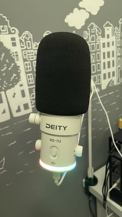 Deity VO-7U microfon
