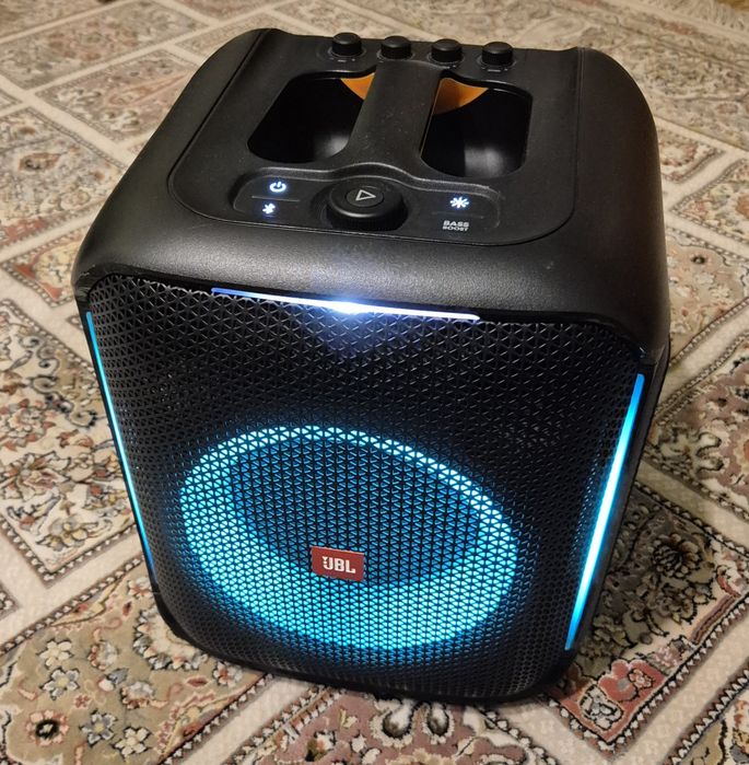 Продам JBL partybox encore