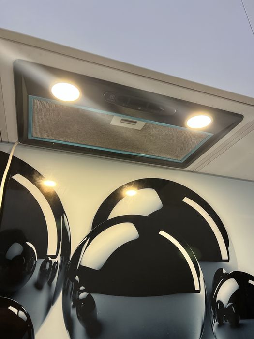 Продам кухонную гарнитуру