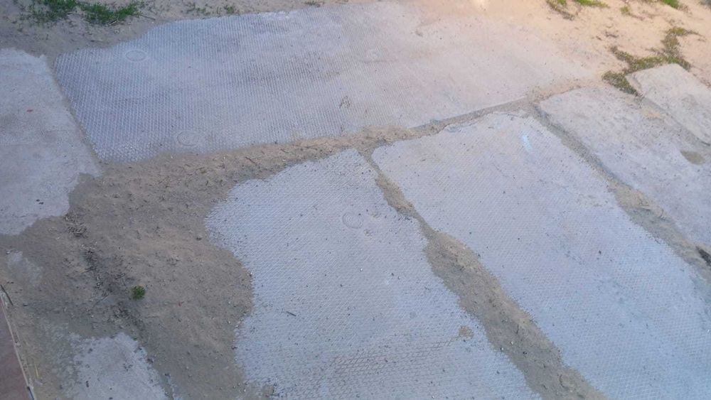 Продам дорожные плиты (аэродромные)