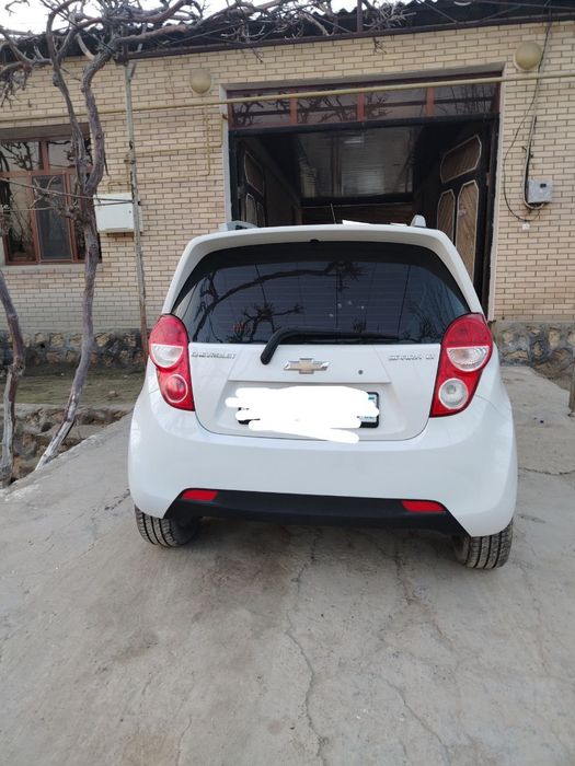 Spark sotiladi ideal