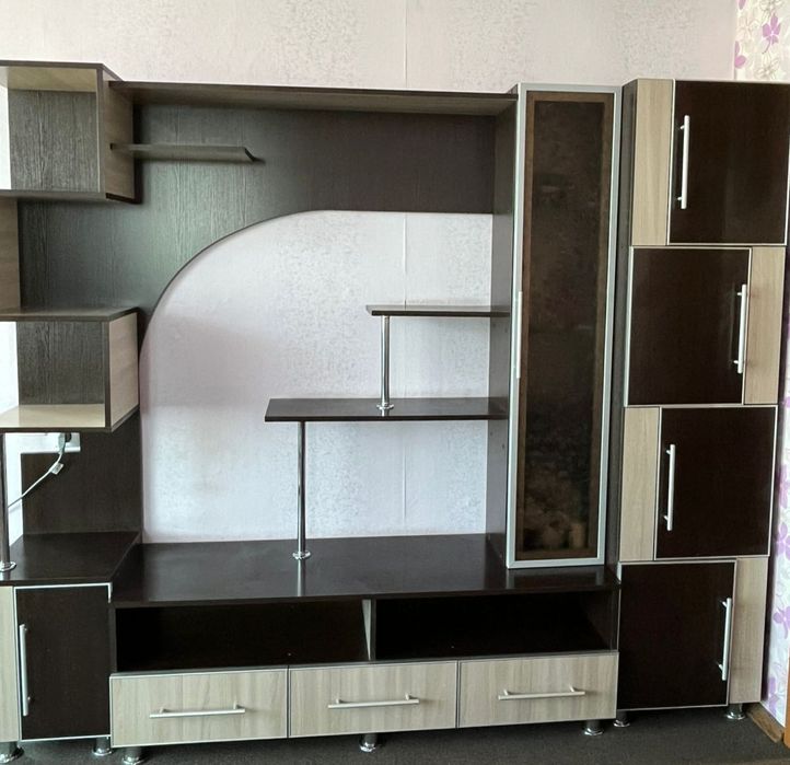 Продам стенку/ горку