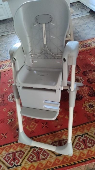 Стулик детский со столиком