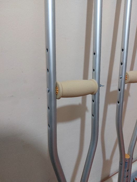 Костыль, балтақ.